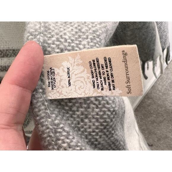 Soft Surroundings One Size Grey & White Striped Fringe Kimono - Picture 6 of 9